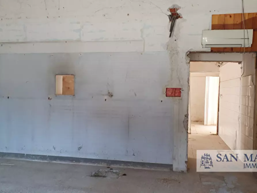 Immagine 3 di Laboratorio in vendita  in Viale Riviera Berica 139 a Vicenza