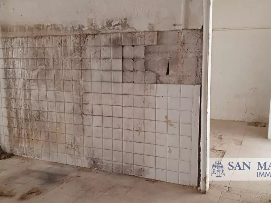 Immagine 4 di Laboratorio in vendita  in Viale Riviera Berica 139 a Vicenza