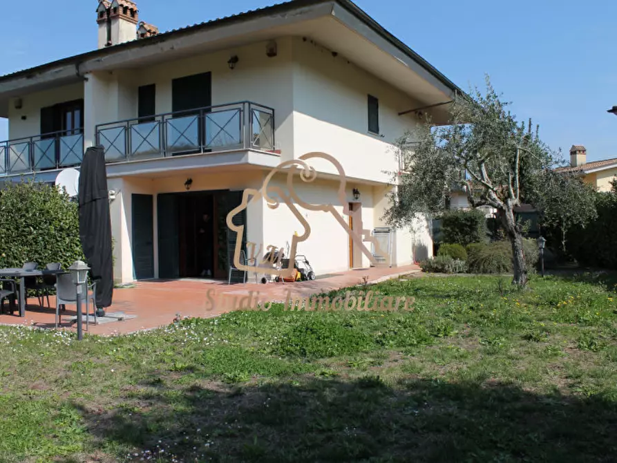 Immagine 1 di Casa bifamiliare in affitto  in Via Terre dei Consoli, 1 a Monterosi