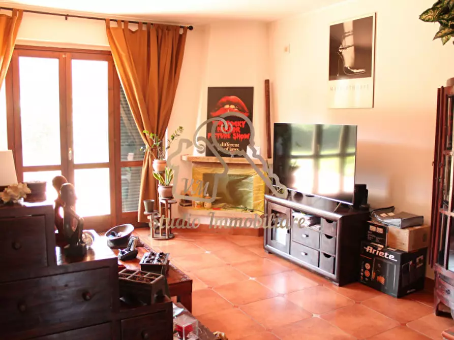 Immagine 3 di Casa bifamiliare in affitto  in Via Terre dei Consoli, 1 a Monterosi