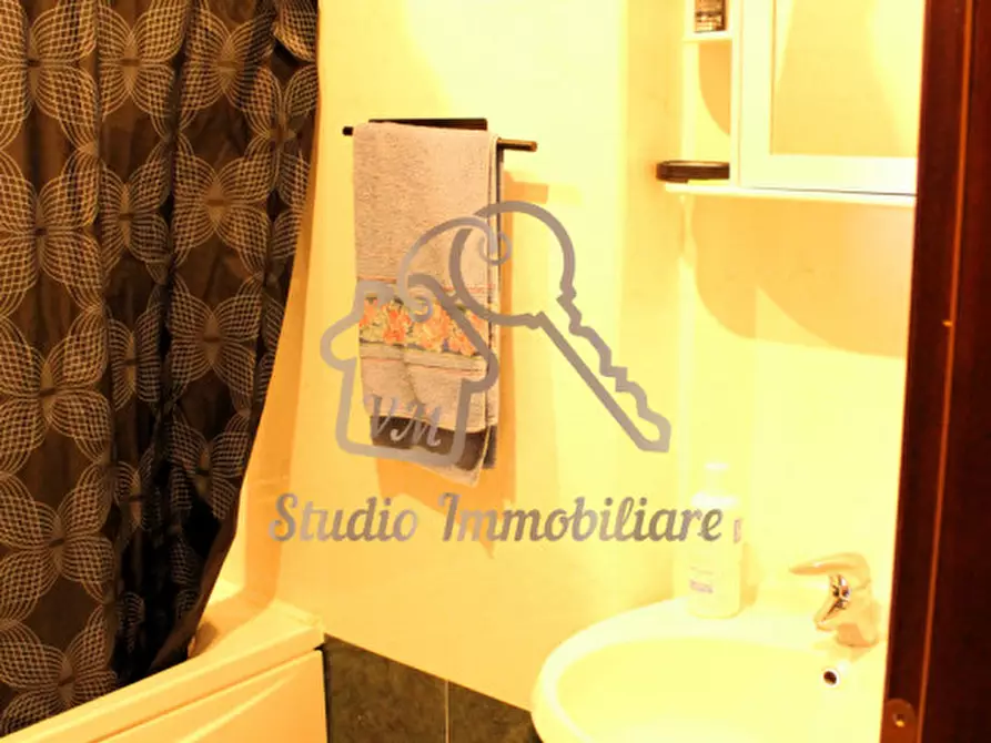 Immagine 16 di Casa bifamiliare in affitto  in Via Terre dei Consoli, 1 a Monterosi