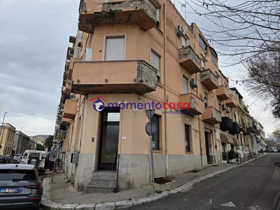 Immagine 14 di Ufficio in vendita  in Via Argine Destro Calopinace a Reggio Di Calabria