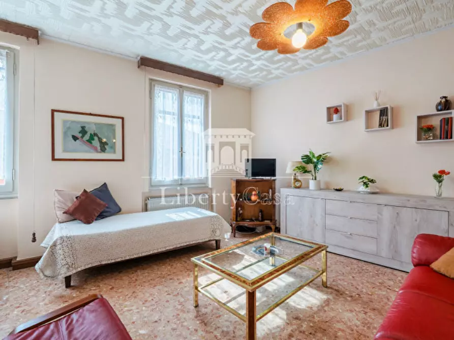 Immagine 2 di Appartamento in vendita  in Via Gasparo da Salò a Salò