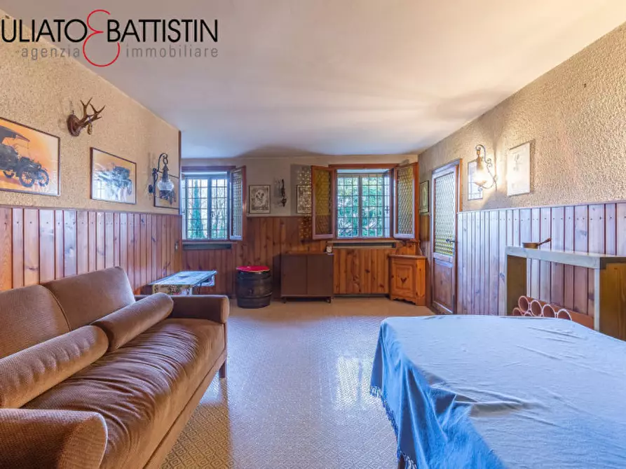 Immagine 12 di Villa in vendita  in Via delle Vigne a Creazzo