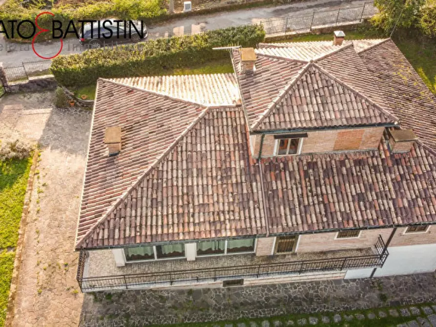 Immagine 26 di Villa in vendita  in Via delle Vigne a Creazzo