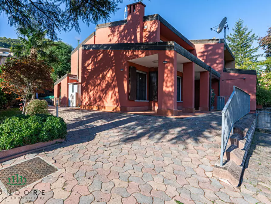 Immagine 1 di Casa bifamiliare in vendita  in Via Belvedere a Sasso Marconi