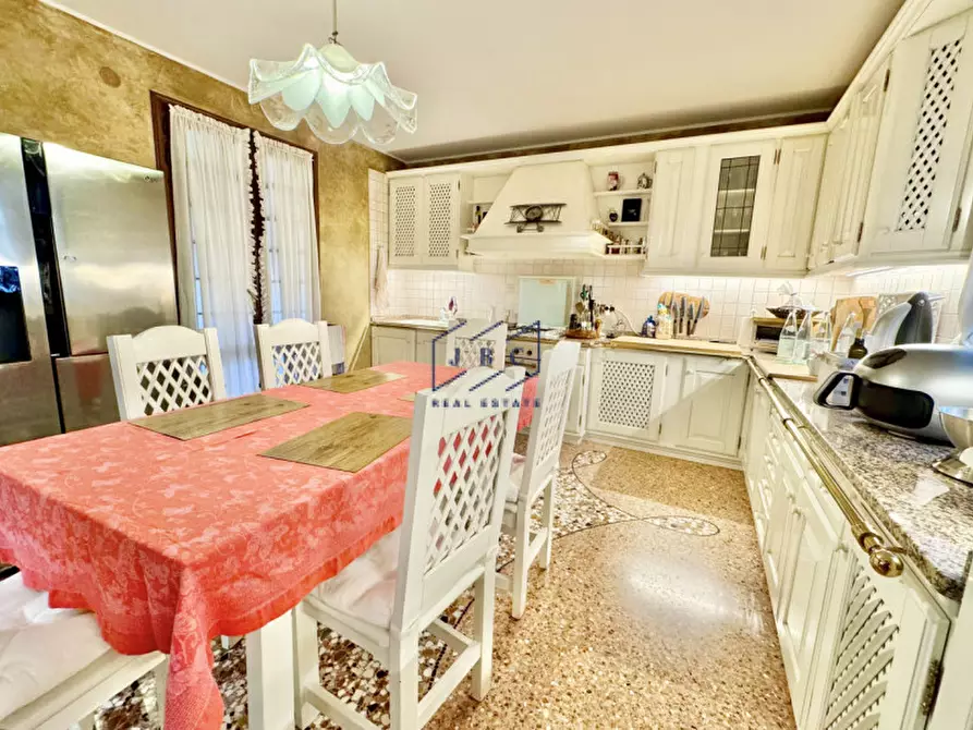 Immagine 7 di Casa bifamiliare in vendita  in VIA CA' MEMO n. 67 Piano T-1 - 2 a Noventa Di Piave