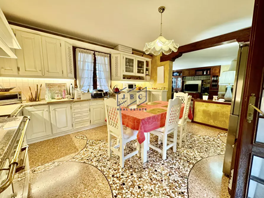 Immagine 10 di Casa bifamiliare in vendita  in VIA CA' MEMO n. 67 Piano T-1 - 2 a Noventa Di Piave