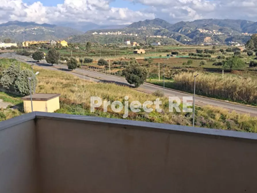 Immagine 2 di Appartamento in vendita  in Via Arghillà sud 5 a Reggio Di Calabria