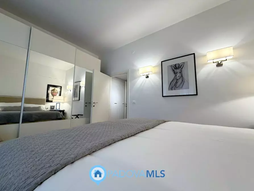 Immagine 12 di Appartamento in vendita  in Via San Gregorio Barbarigo a Padova