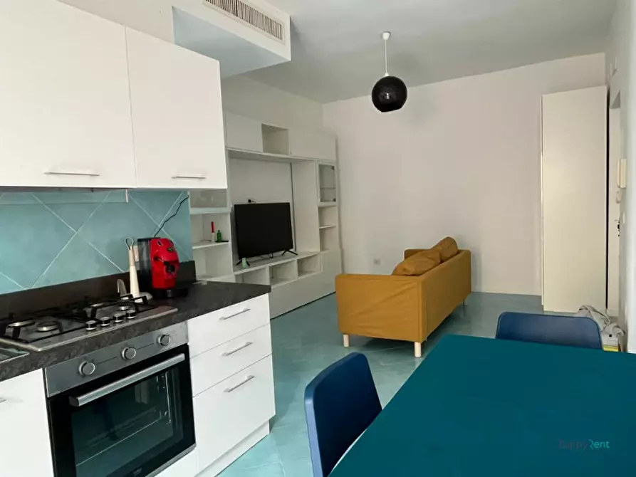Immagine 4 di Appartamento in affitto  in Via Litoranea, 2 a Torre Del Greco