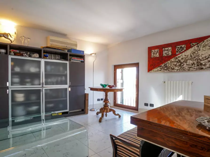 Immagine 9 di Attico in vendita  in Corso Castelvecchio a Verona