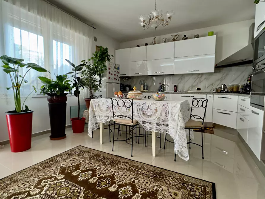 Immagine 4 di Casa bifamiliare in vendita  in Via Silvio Pellico a Rubano