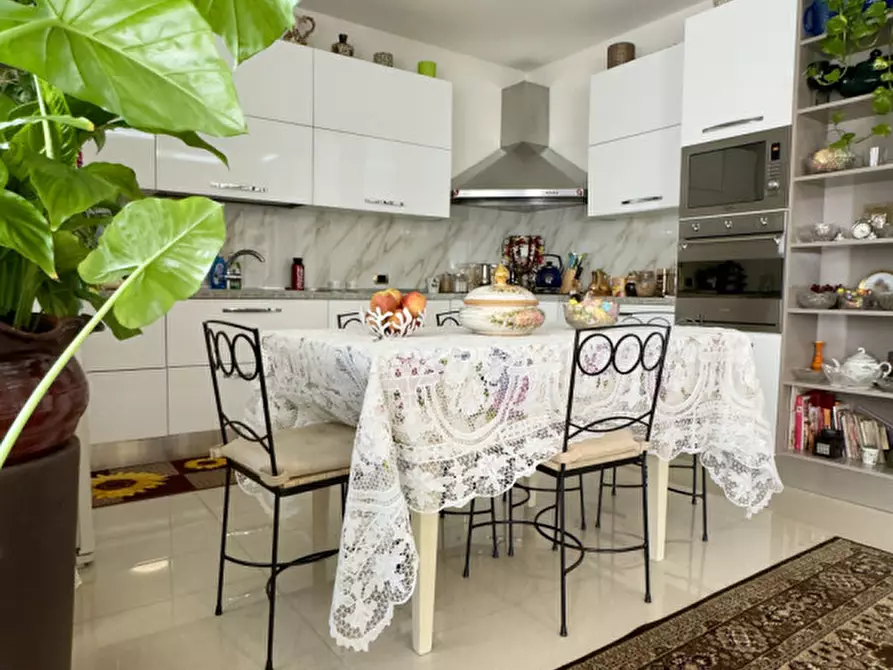 Immagine 5 di Casa bifamiliare in vendita  in Via Silvio Pellico a Rubano