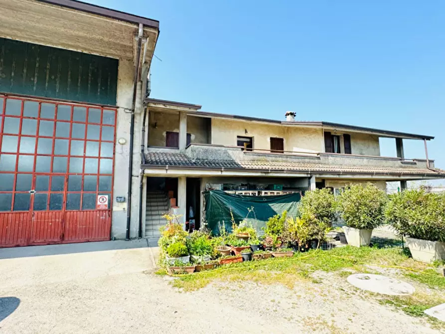 Immagine 14 di Casa bifamiliare in vendita  in VIA. CORVIONE n. 62 a Isorella