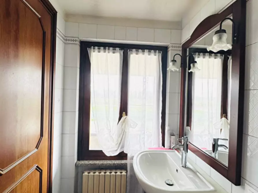 Immagine 30 di Casa bifamiliare in vendita  in VIA. CORVIONE n. 62 a Isorella