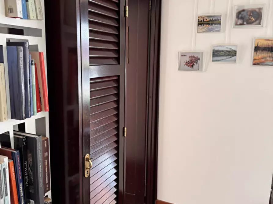 Immagine 25 di Appartamento in vendita  in ponte molo morosini a Genova