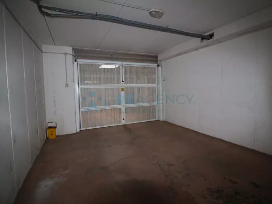 Immagine 3 di Magazzino in affitto  in Viale Europa a Thiene