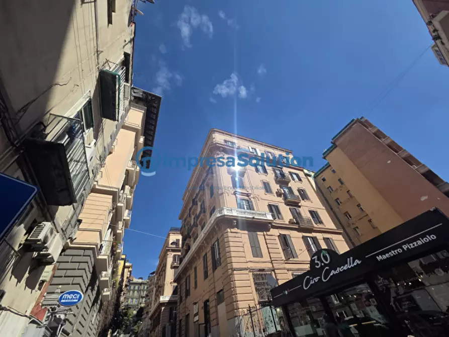 Immagine 3 di Negozio in affitto  in Via San Pasquale a Chiaia a Napoli