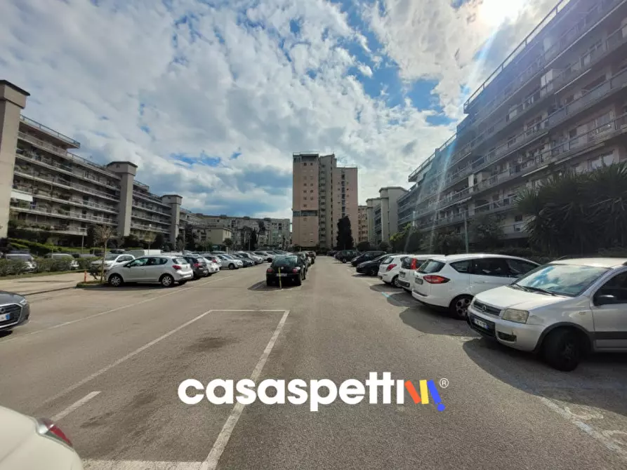 Immagine 3 di Appartamento in vendita  in Via Mario Pomilio 9 a Napoli