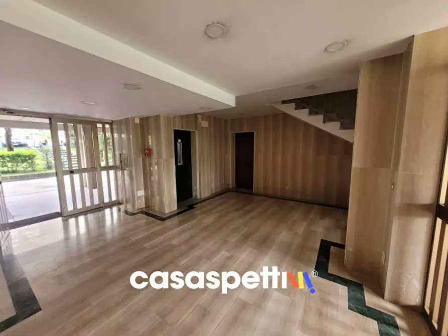 Immagine 6 di Appartamento in vendita  in Via Mario Pomilio 9 a Napoli