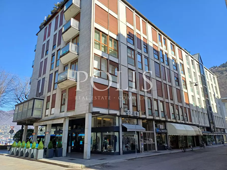 Immagine 17 di Appartamento in vendita  in VIA FLORIO DA BONTA' a Como