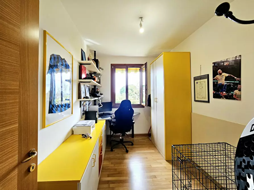 Immagine 12 di Appartamento in vendita  in VIA SANTA LUCIA a Sant'elena