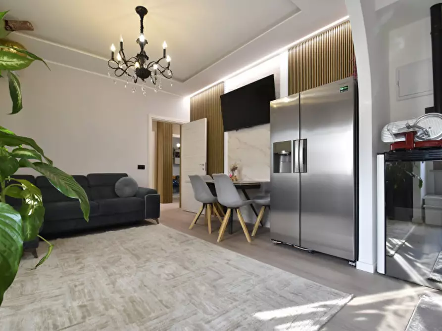 Immagine 9 di Casa bifamiliare in vendita  in via Girolamo Barbieri 12 a Bussolengo