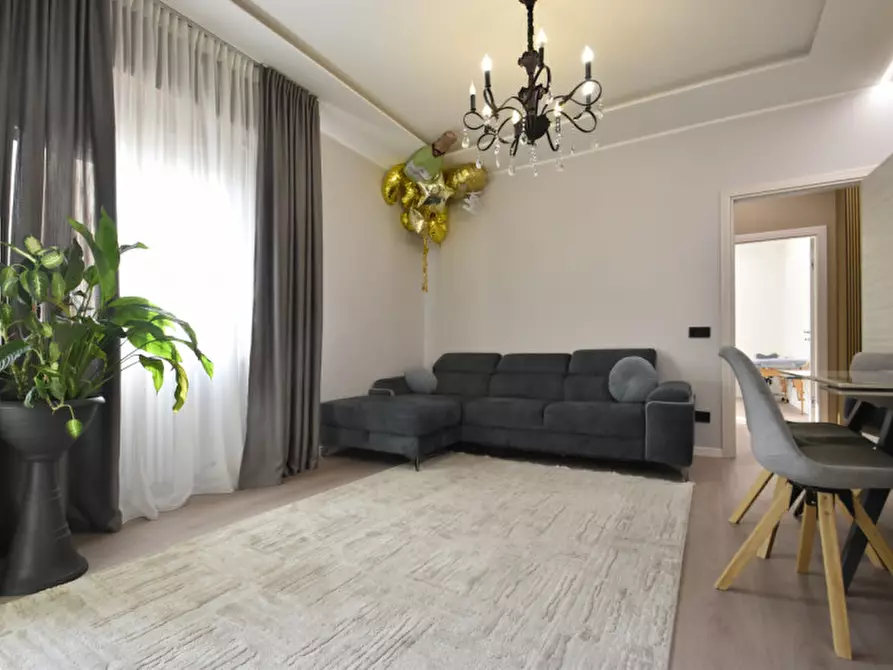 Immagine 10 di Casa bifamiliare in vendita  in via Girolamo Barbieri 12 a Bussolengo