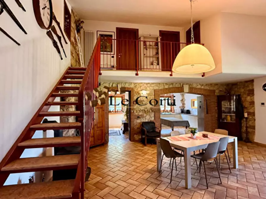 Immagine 5 di Villa in vendita  a Arcugnano