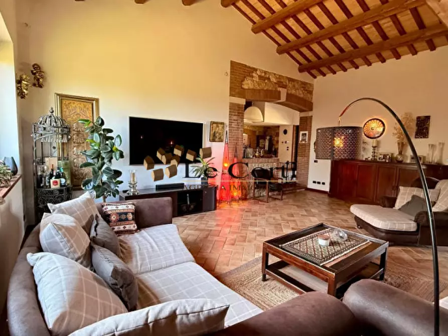 Immagine 11 di Villa in vendita  a Arcugnano