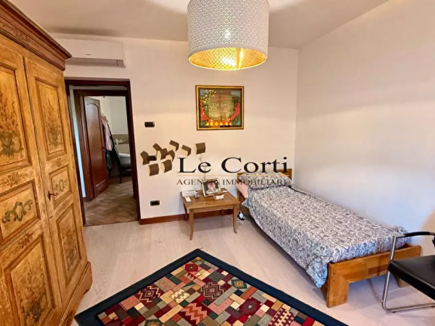 Immagine 21 di Villa in vendita  a Arcugnano
