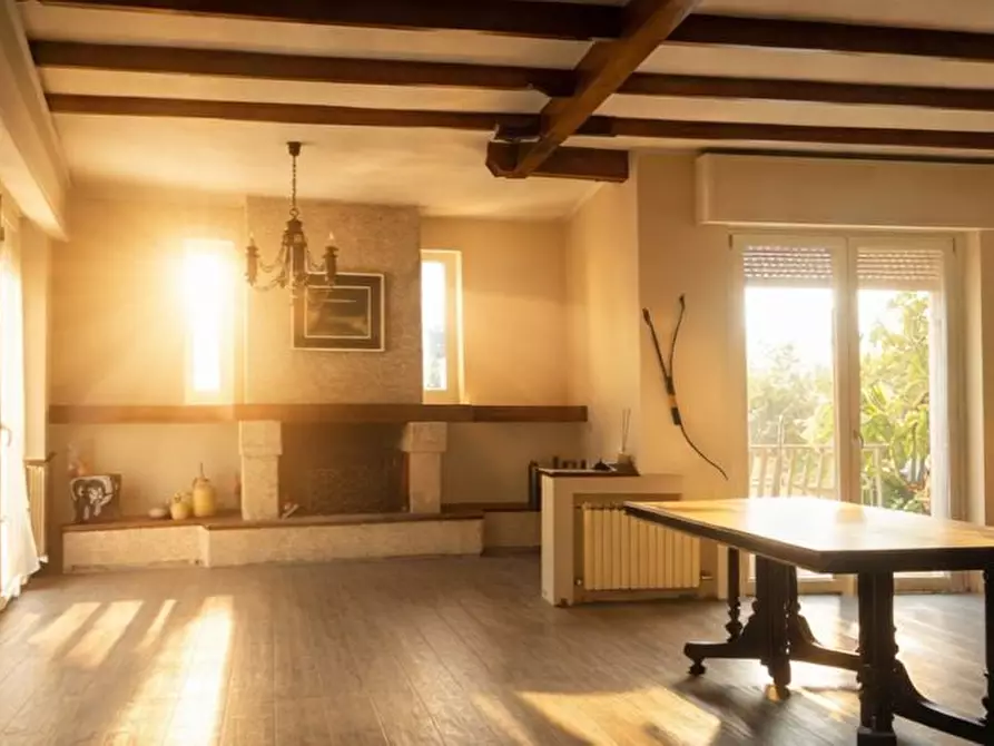 Immagine 1 di Casa bifamiliare in vendita  in Via Tito Speri a Botticino