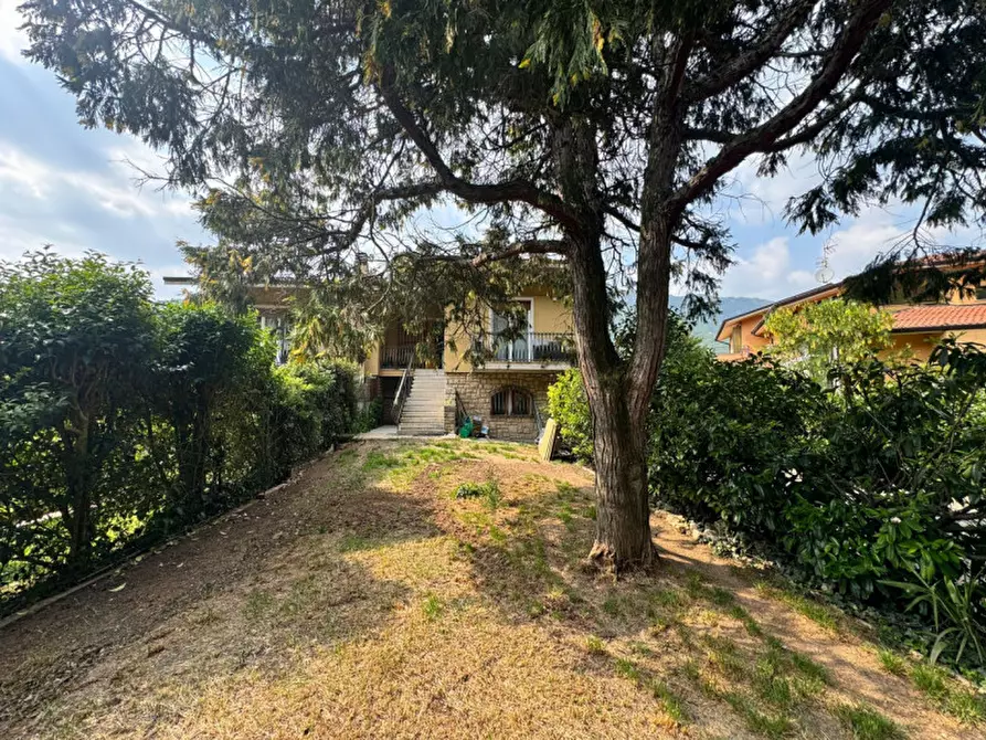 Immagine 12 di Casa bifamiliare in vendita  in Via Tito Speri a Botticino
