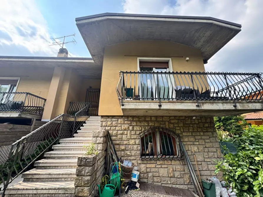 Immagine 14 di Casa bifamiliare in vendita  in Via Tito Speri a Botticino