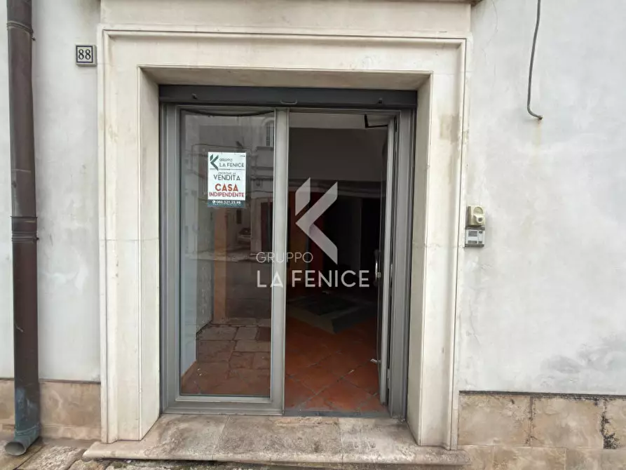 Immagine 2 di Casa indipendente in vendita  in Via Gaetano Donizetti 88 a Martina Franca