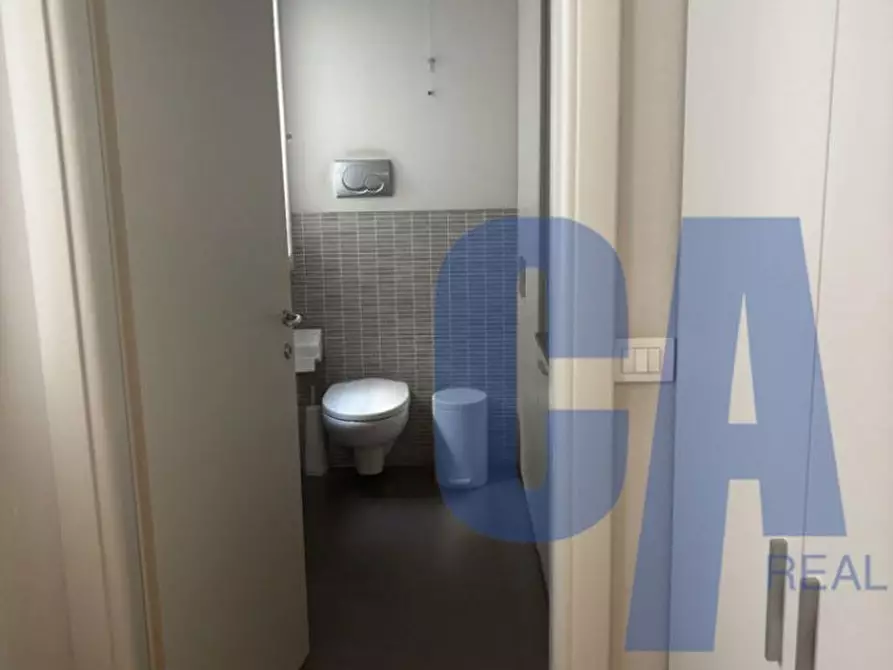 Immagine 6 di Ufficio in affitto  in VIA SAN PIETRO ALL'ORTO a Milano