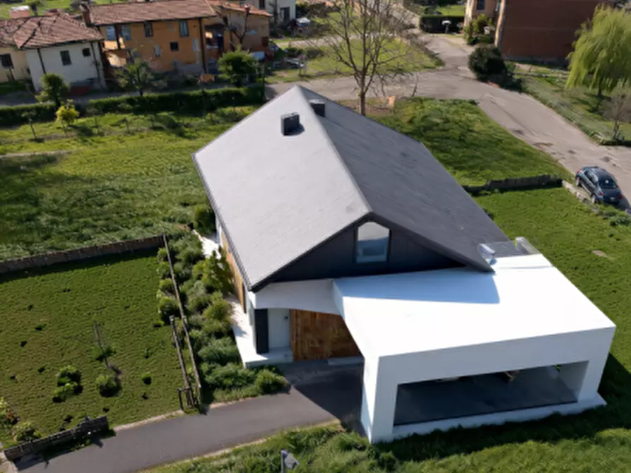 Immagine 3 di Casa indipendente in vendita  a Lendinara