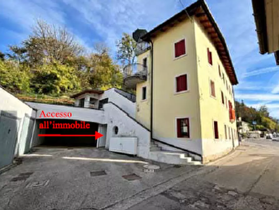 Immagine 2 di Appartamento in vendita  in Via Vittorio Veneto, 13 a Belluno