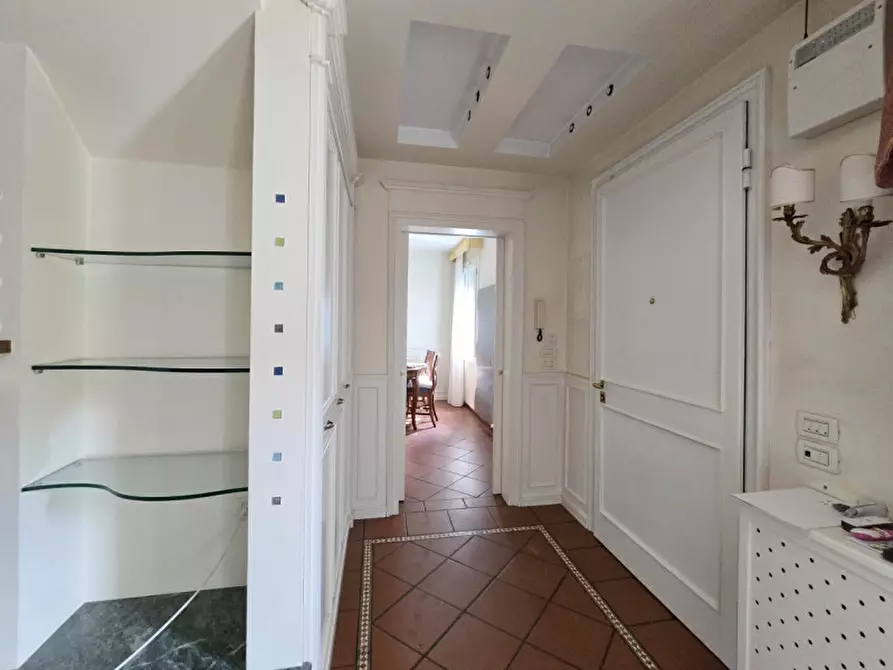 Immagine 4 di Villa in vendita  a Treviso