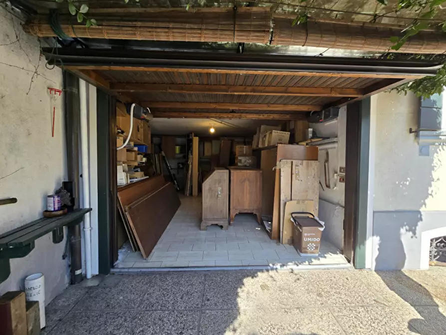 Immagine 32 di Villa in vendita  a Treviso