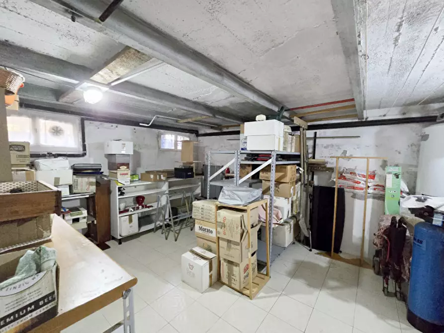 Immagine 35 di Villa in vendita  a Treviso