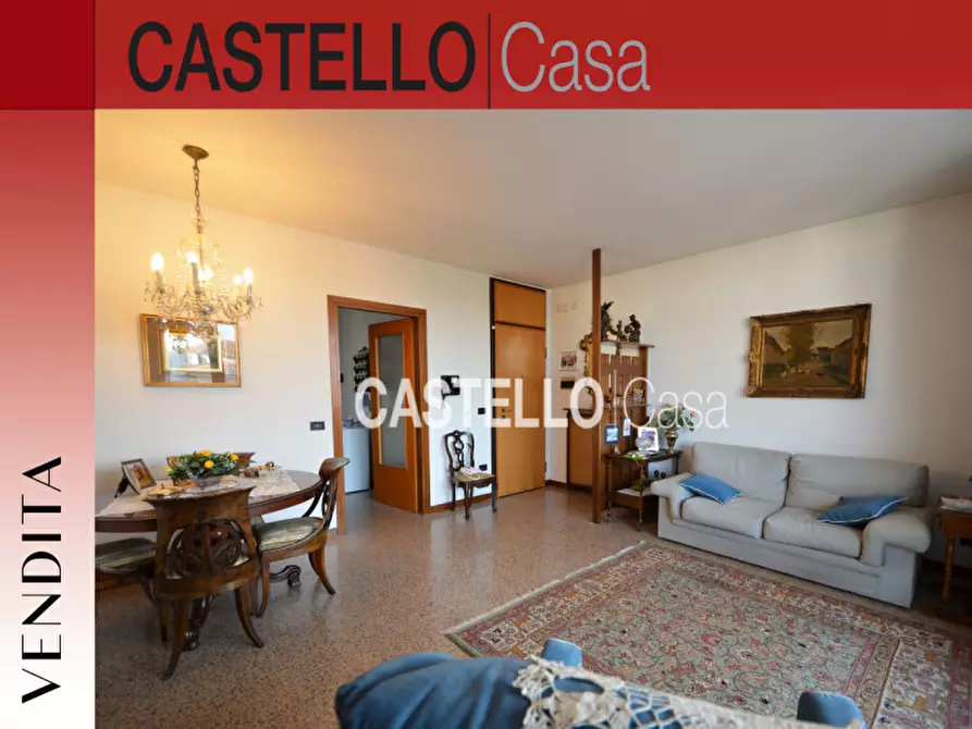 Immagine 2 di Appartamento in vendita  in Viale Brigata Cesare Battisti a Castelfranco Veneto