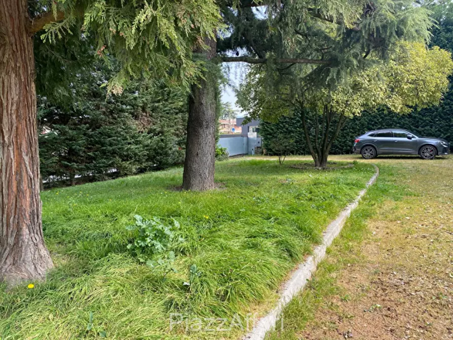 Immagine 3 di Villa in vendita  in Via Carducci a Cona