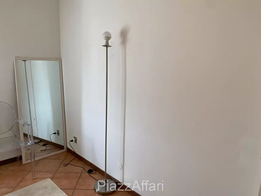 Immagine 19 di Villa in vendita  in Via Carducci a Cona