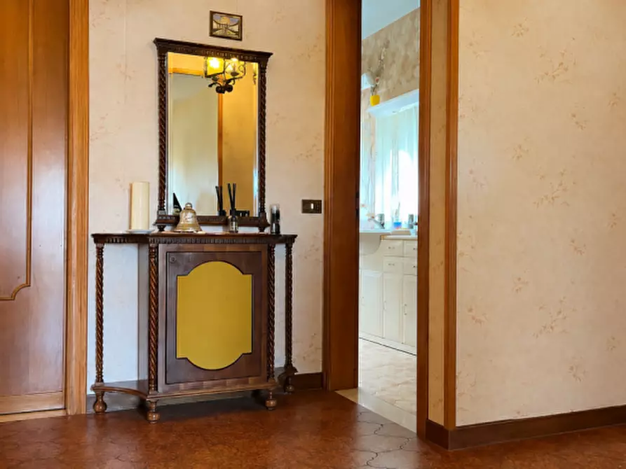 Immagine 25 di Villa in vendita  in Via dei Prai 8 a Borso Del Grappa