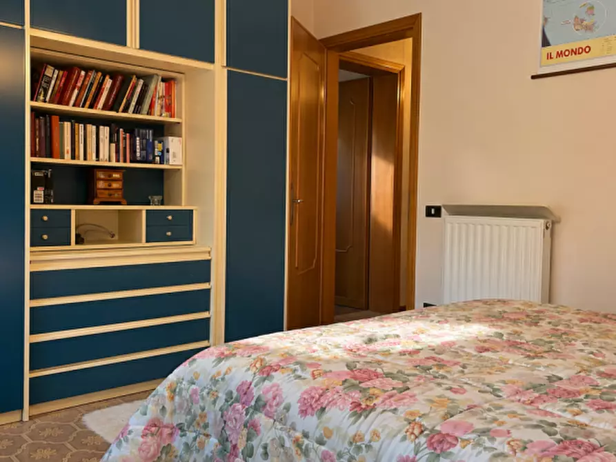 Immagine 32 di Villa in vendita  in Via dei Prai 8 a Borso Del Grappa