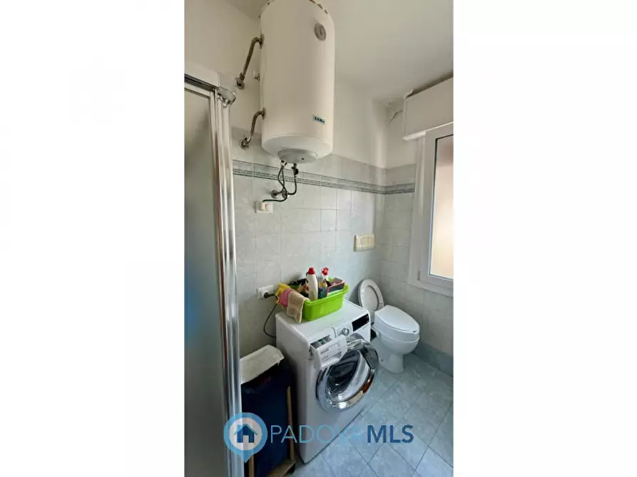 Immagine 16 di Appartamento in vendita  in via altichieri da zevio a Padova