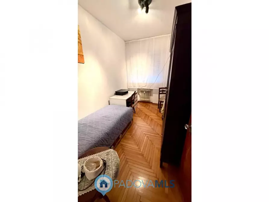 Immagine 17 di Appartamento in vendita  in via altichieri da zevio a Padova