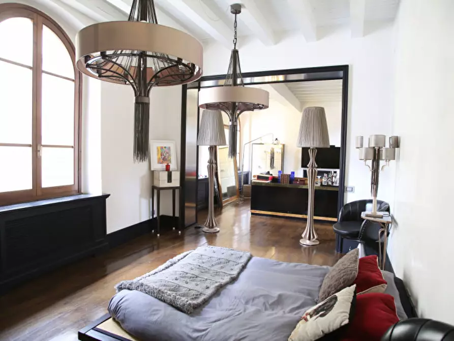 Immagine 15 di Appartamento in vendita  in Piazza Santa Maria delle Carceri a Prato